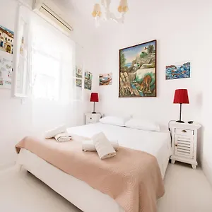 Hotel Delphines 2*, Mykonos Town Griekenland