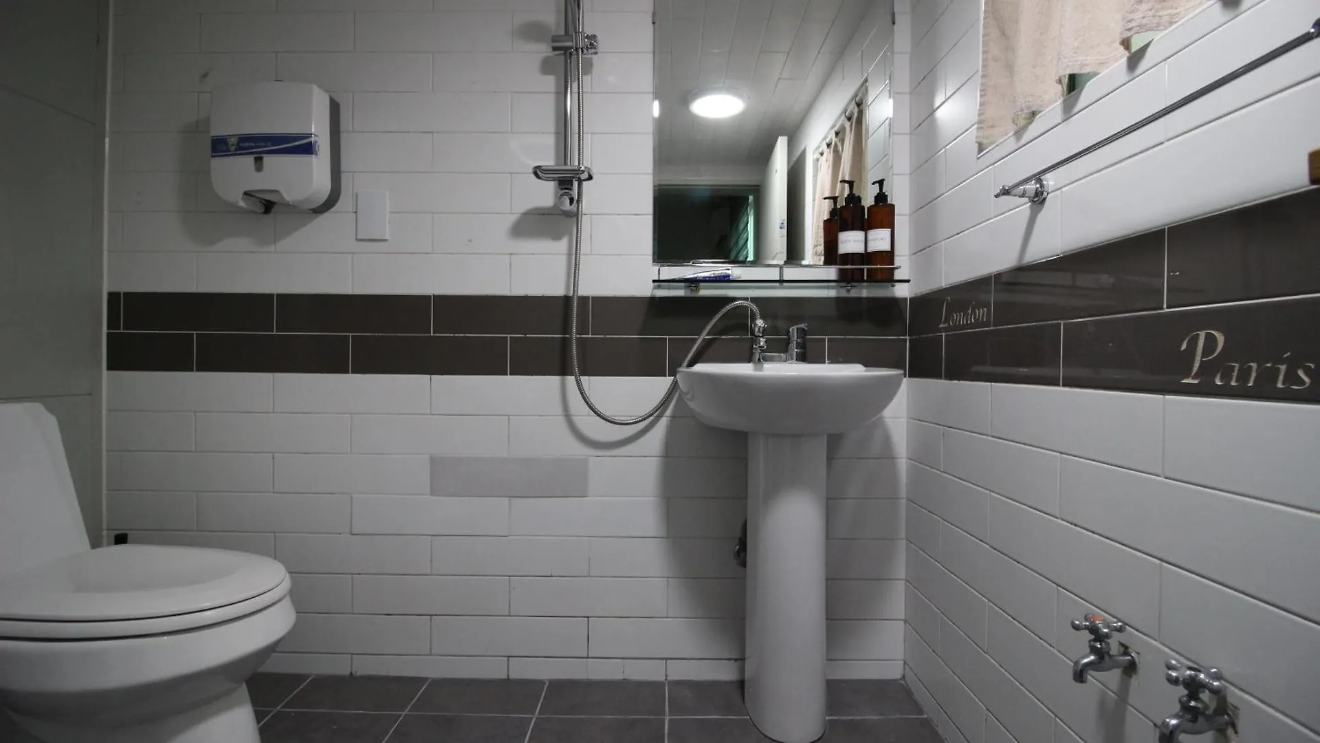 Guest house Bunk Guesthouse Hongdae Seoul
