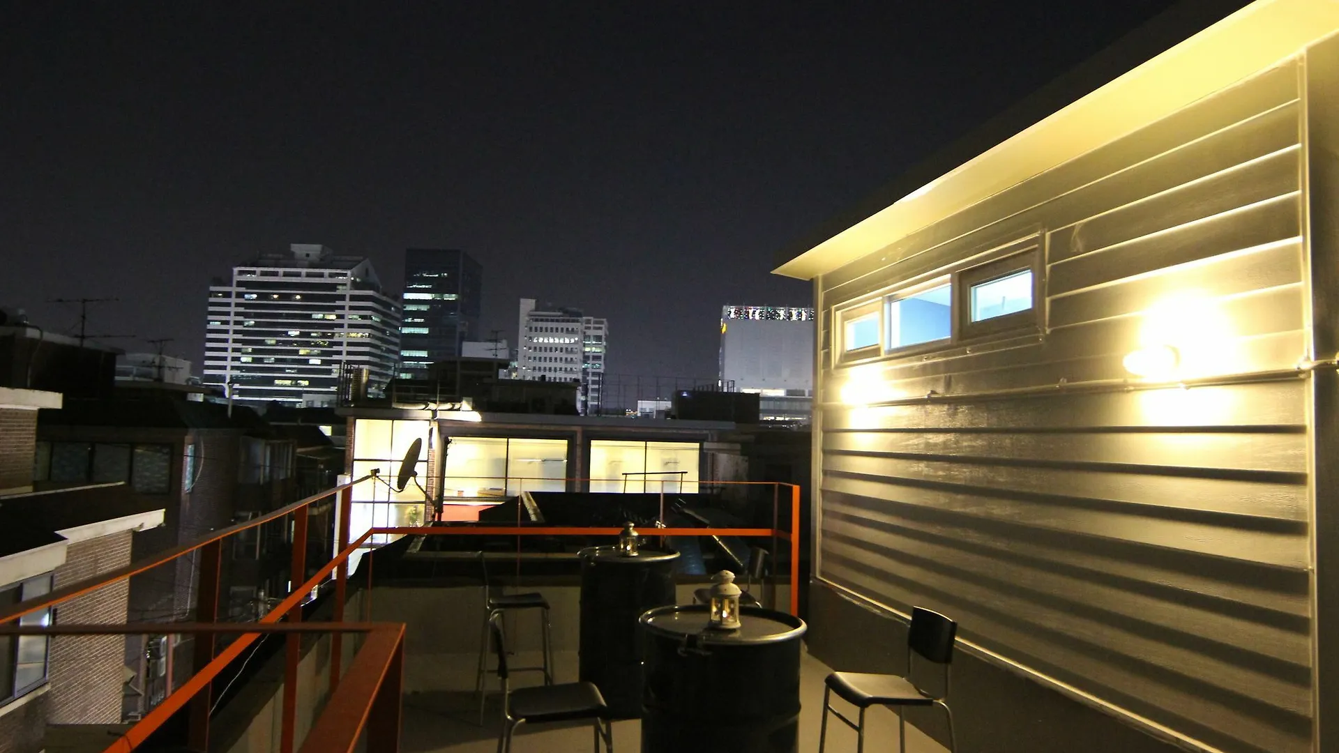 Bunk Guesthouse Hongdae Seoul